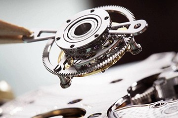 上海劳力士表走时不准了维修电话