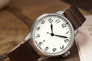 上海劳力士表不走了维修电话