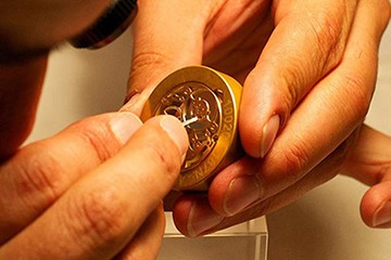 上海劳力士手表走慢官方售后维修地址