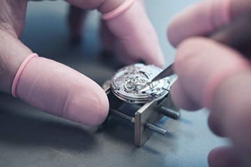 劳力士表上海售后维修服务中心地址查询